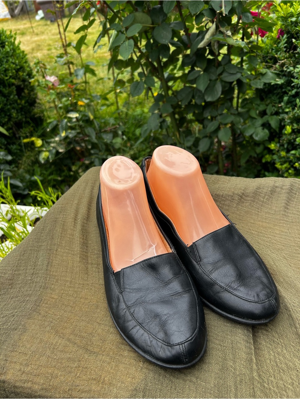 Soul Naturalizer Women’s Black Leather Slip-On Loafers Shoes Size 8.5M